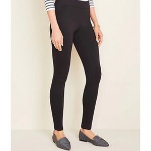 Ann Taylor Black Ponte Leggings